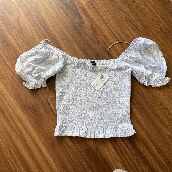 Top - Picture 1 of 3